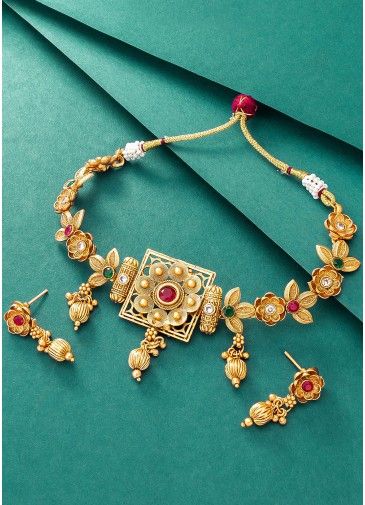 Golden Embossed Choker Necklace Set