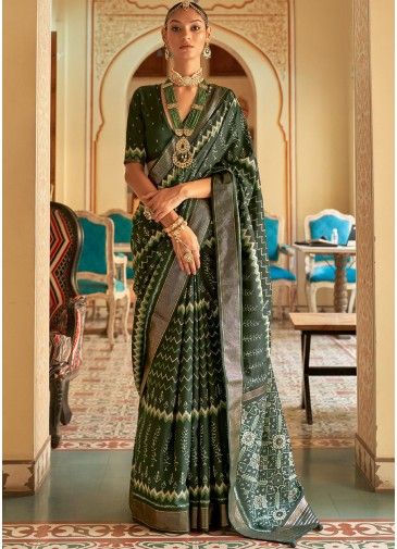 Green Traditional Saree With Woven Detailings