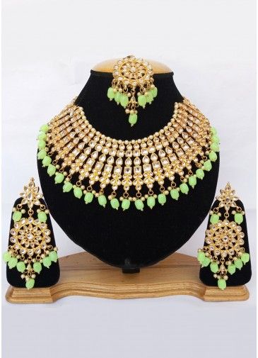 Green Heavy Bridal Kundan Necklace Set