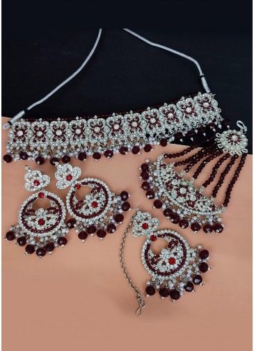 Maroon Choker Necklace Set In Beads Work