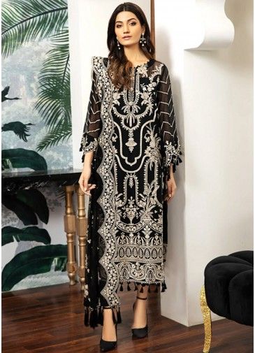 Black Embroidered Suit Set In Organza