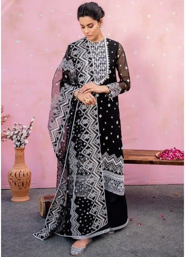 Black Embroidered Suit Set In Organza