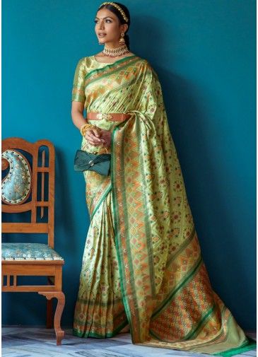 Green Woven Detailed Banarasi Silk Saree 