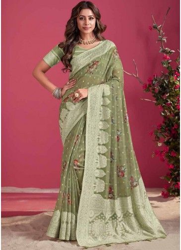 Green Art Silk Saree In Floral Print