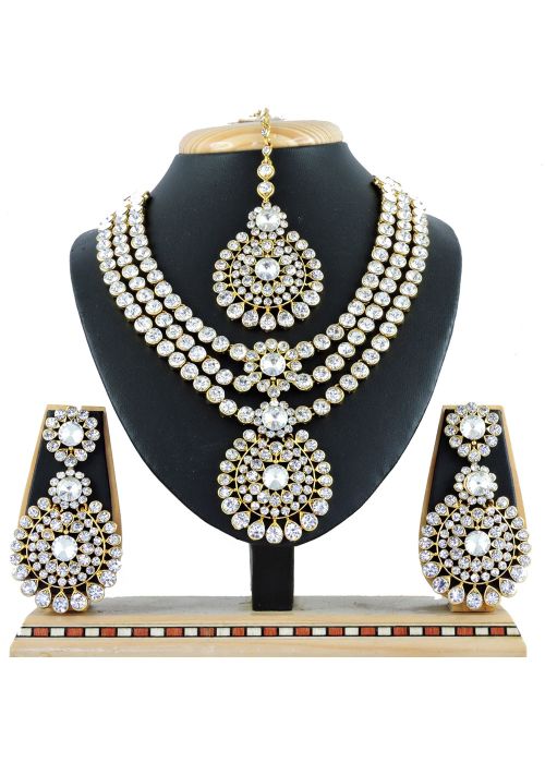 White Necklace Set In Studded Stones