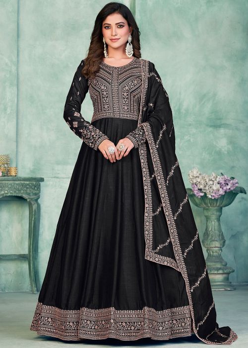 black colour anarkali dress Buy Stylish Suit Online Made with exquisite georgette fabric Handmade Black Anarkali Gown: Golden
