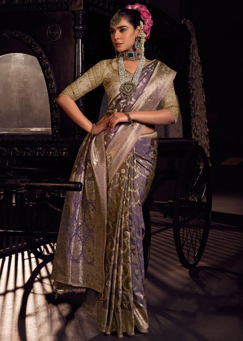 Purple Embbroidered Saree In Viscose