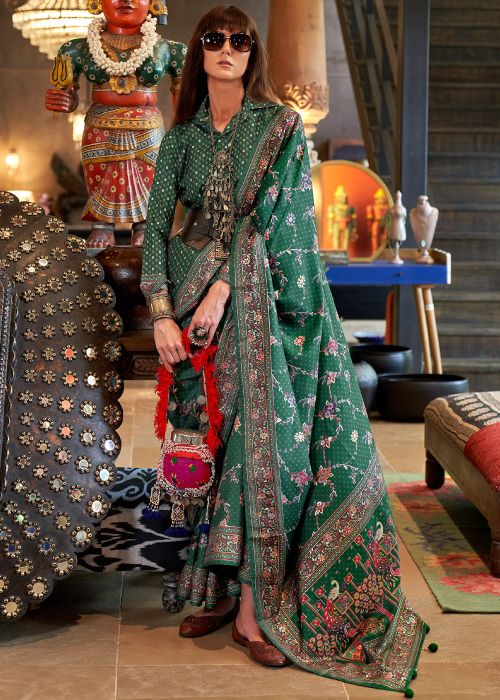 Emerald Green Viscose Saree With Floral Print Blouse