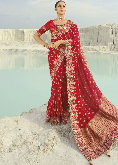 Red Dola Silk Saree With Heavy Zari Pallu