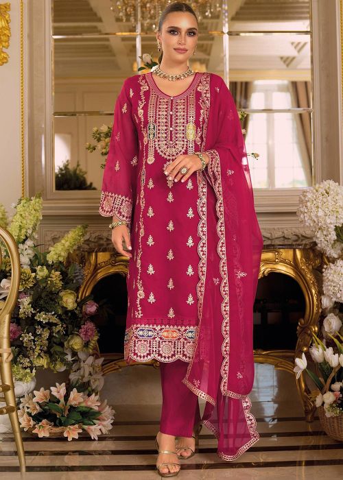 Pink Chiffon Pant Suit With Zari Work