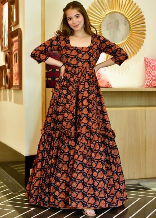 Multicolor Digital Print Gown In Cotton Silk